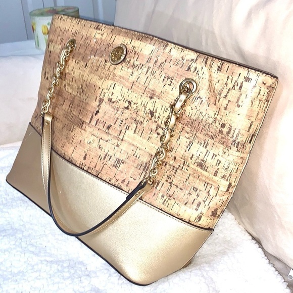 Anne Klein gold tote - Picture 5 of 10